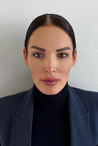 Natalia Wozniak - Marketing Manager/Sales and Rentals Consultant